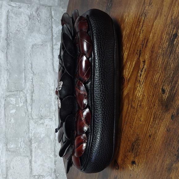 Brighton "Rosalie" Leather Shoulder Bag - Picture 6 of 10